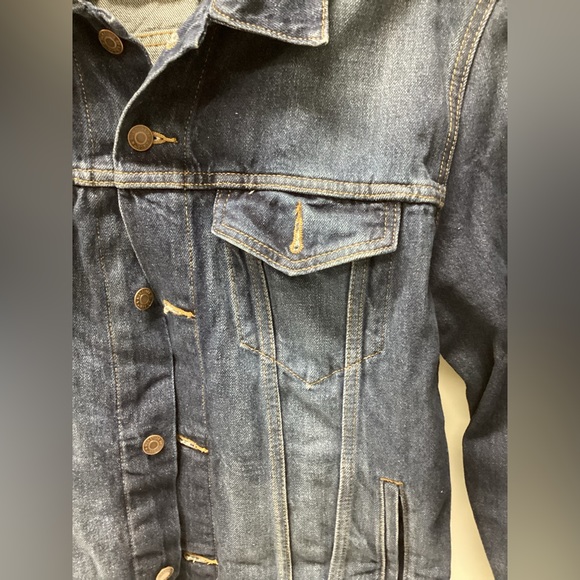 Levi’s Jean Trucker Jacket - Picture 3 of 6